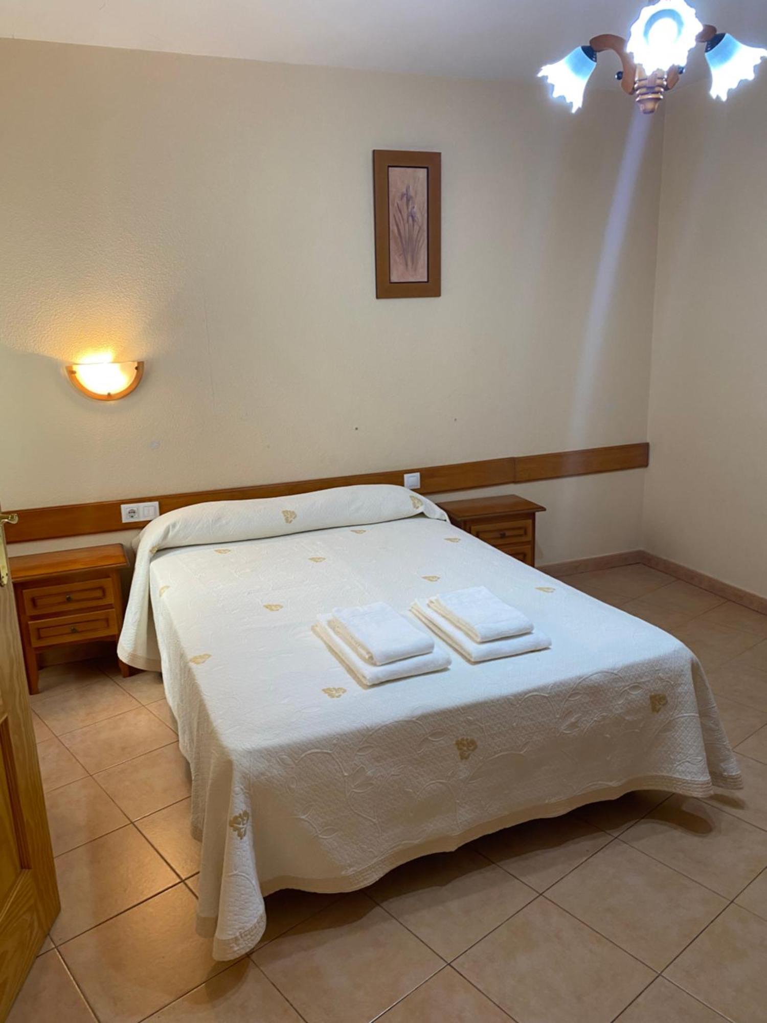 Ciudad-Rodrigo Hostal Jose Mari מראה חיצוני תמונה